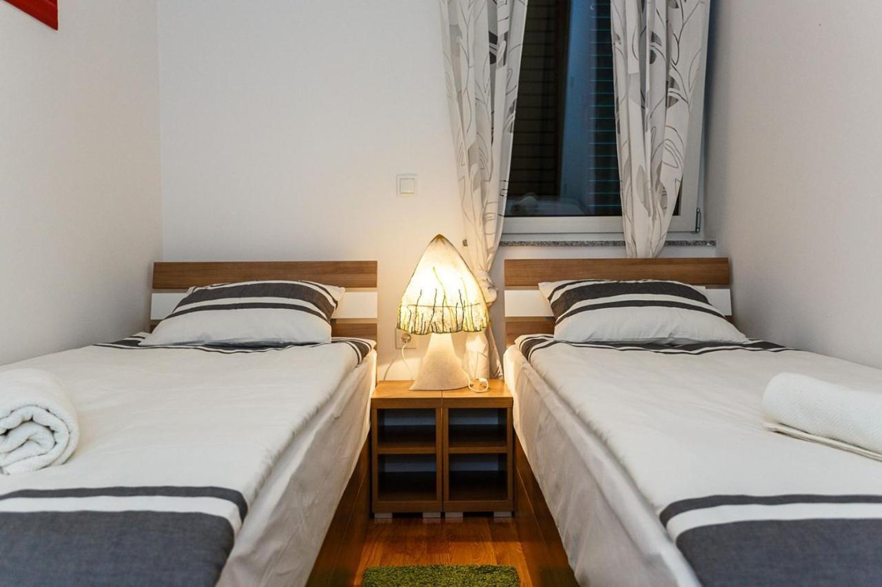 מאלינסקה Apartment Adria 3 מראה חיצוני תמונה